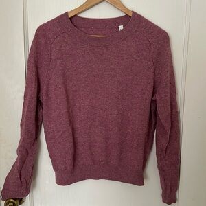 Pink/purple light sweater